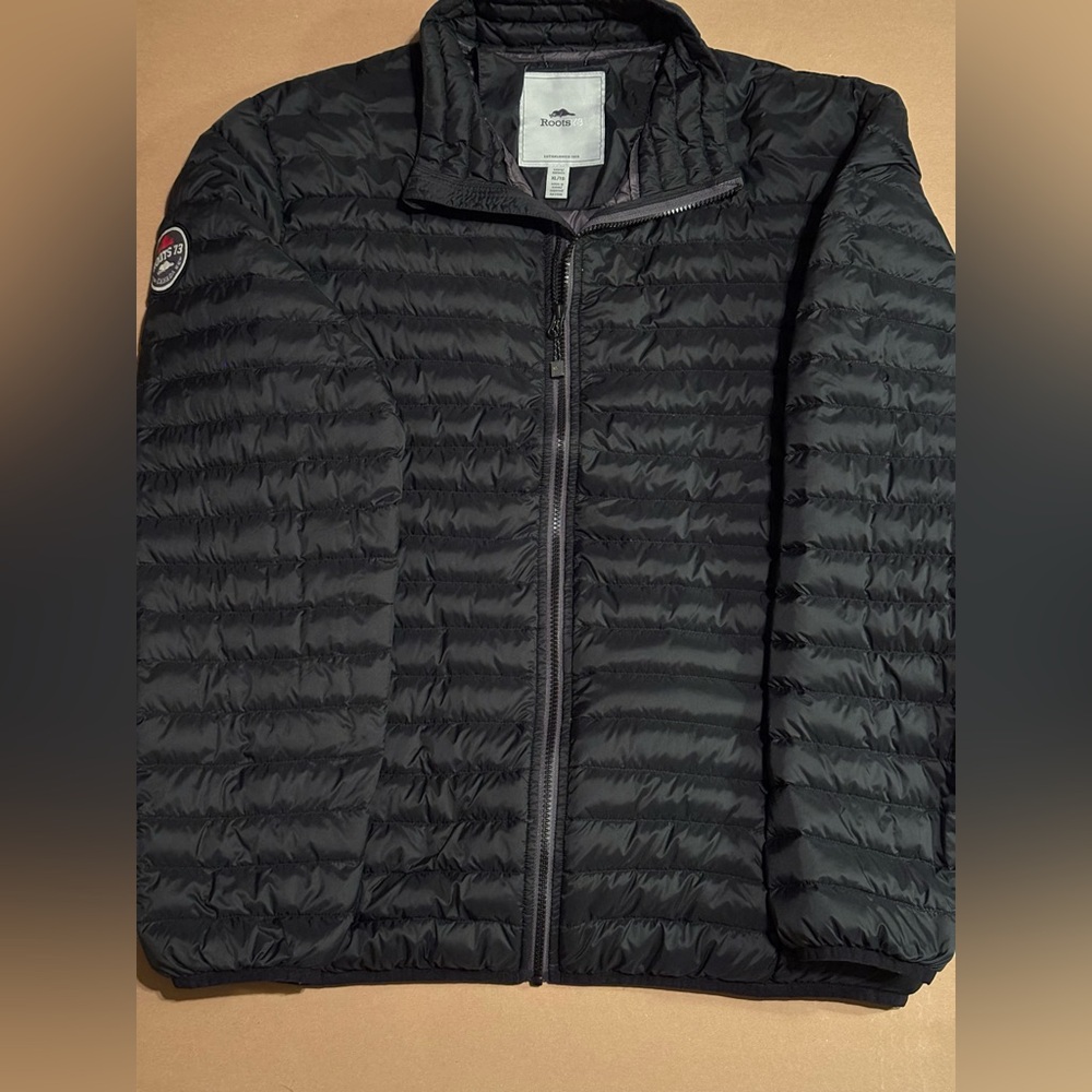 Roots '73 mens puffer jacket size XL black